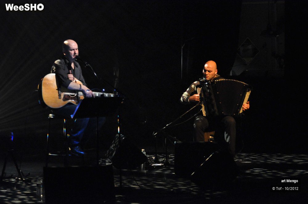 7/39 photos du spectacle Art mengo