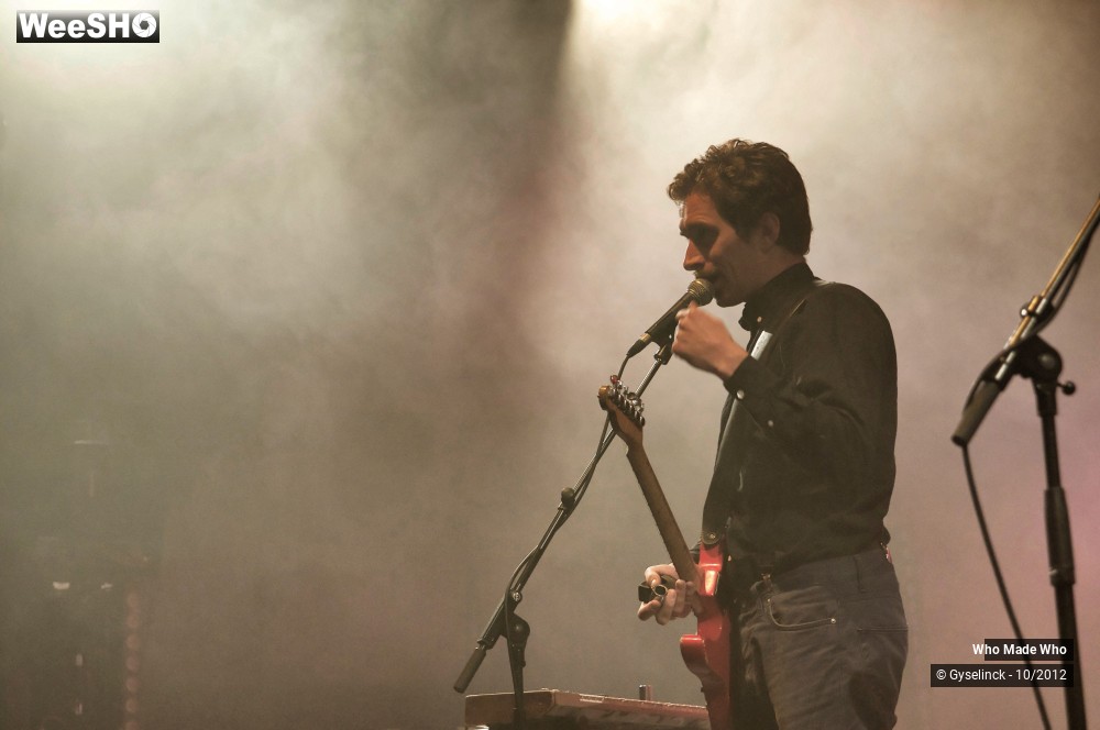 22/25 photos du spectacle Who made Who 
