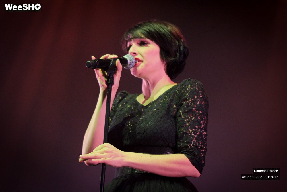 4/44 photos du spectacle Caravan Palace