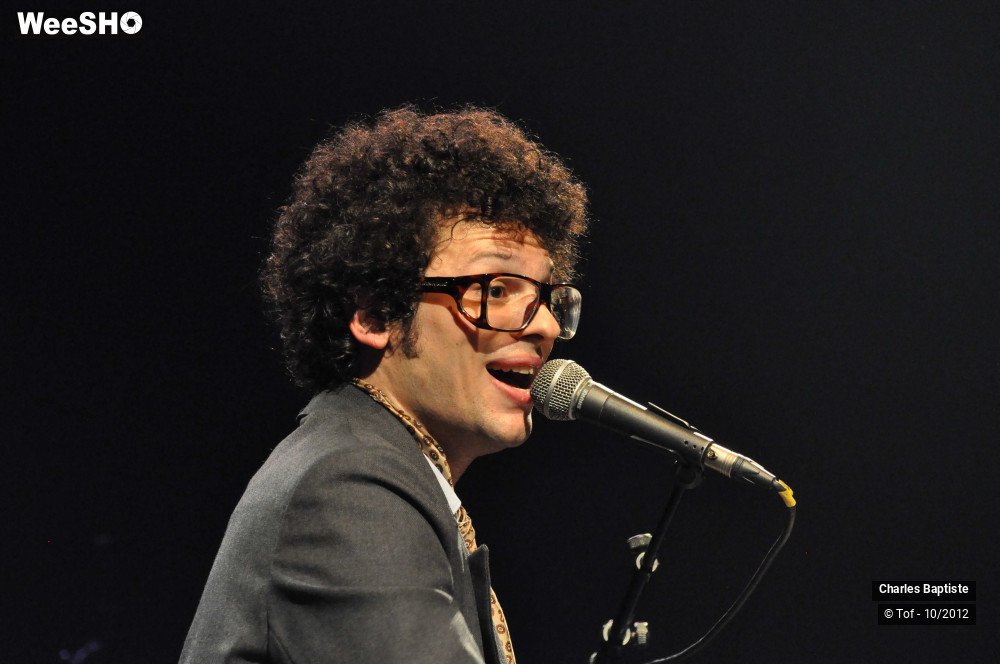 11/33 photos du spectacle Charles Baptiste