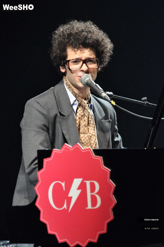 21/33 photos du spectacle Charles Baptiste