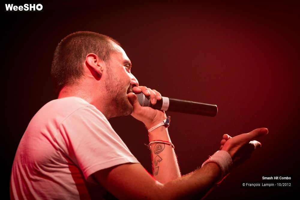 14/38 photos du spectacle Smash Hit Combo