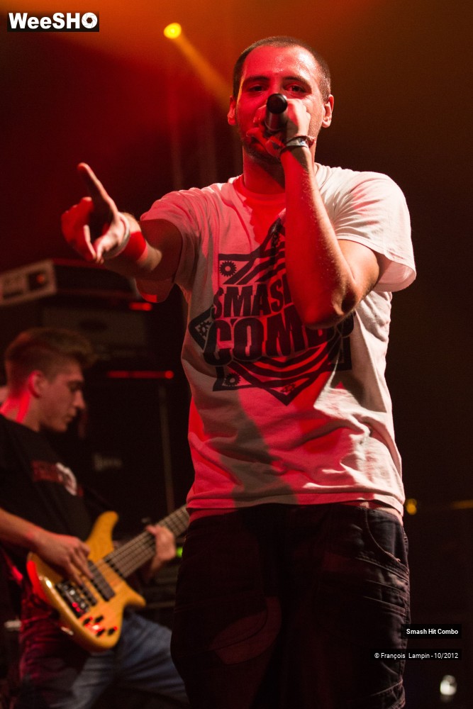 17/38 photos du spectacle Smash Hit Combo