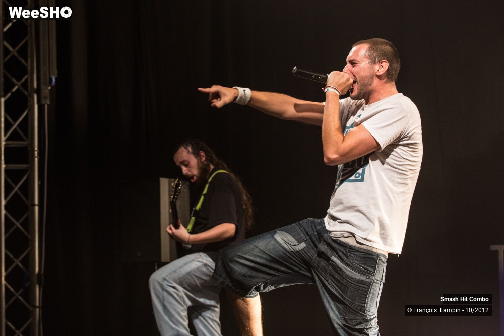 20/38 photos du spectacle Smash Hit Combo