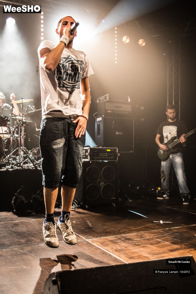 36/38 photos du spectacle Smash Hit Combo