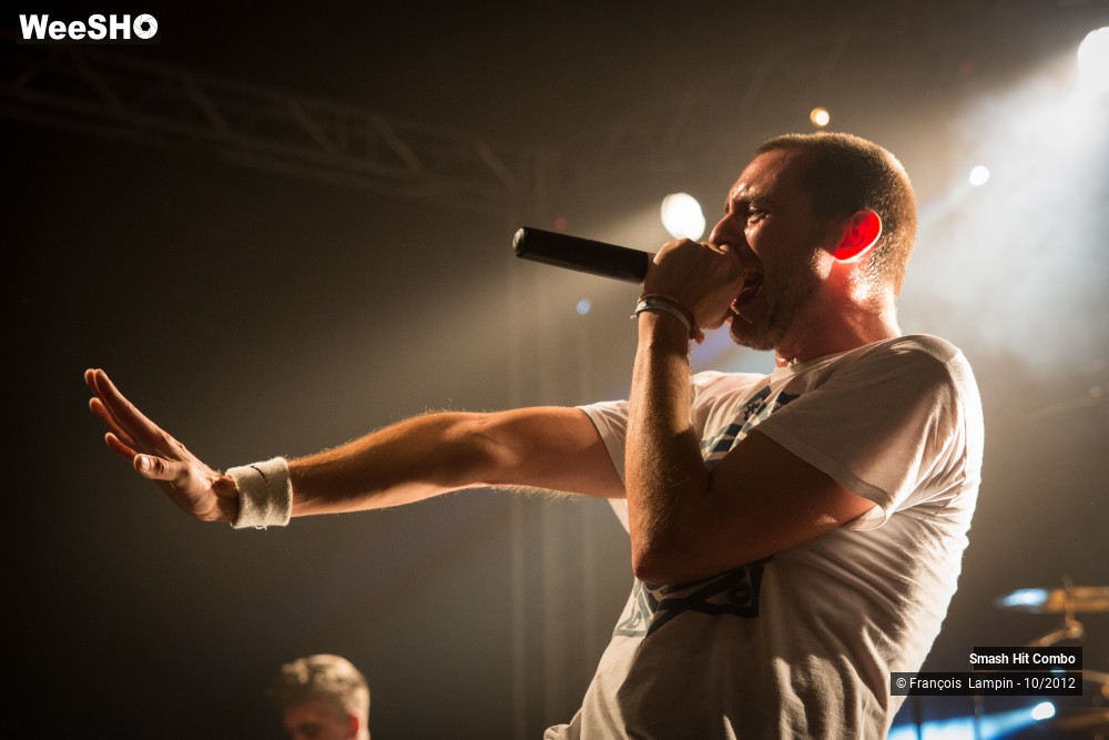 38/38 photos du spectacle Smash Hit Combo