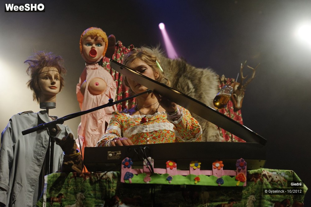 17/24 photos du spectacle Giédré