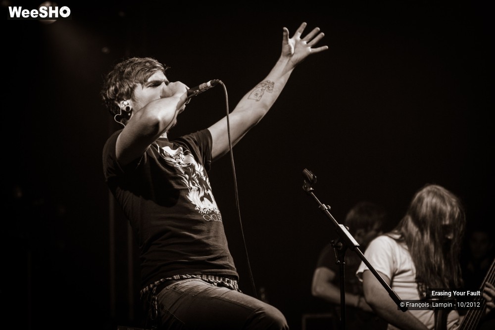 18/26 photos du spectacle Erasing Your Fault