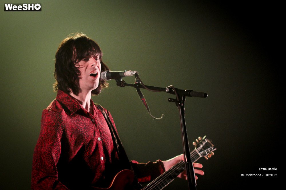 6/36 photos du spectacle Little Barrie