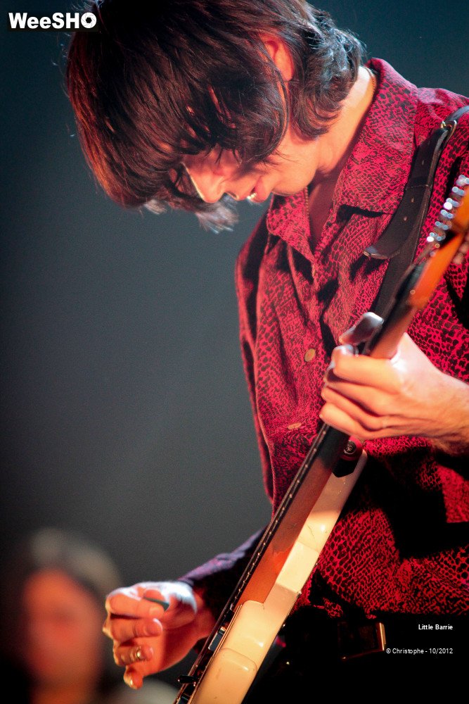 35/36 photos du spectacle Little Barrie
