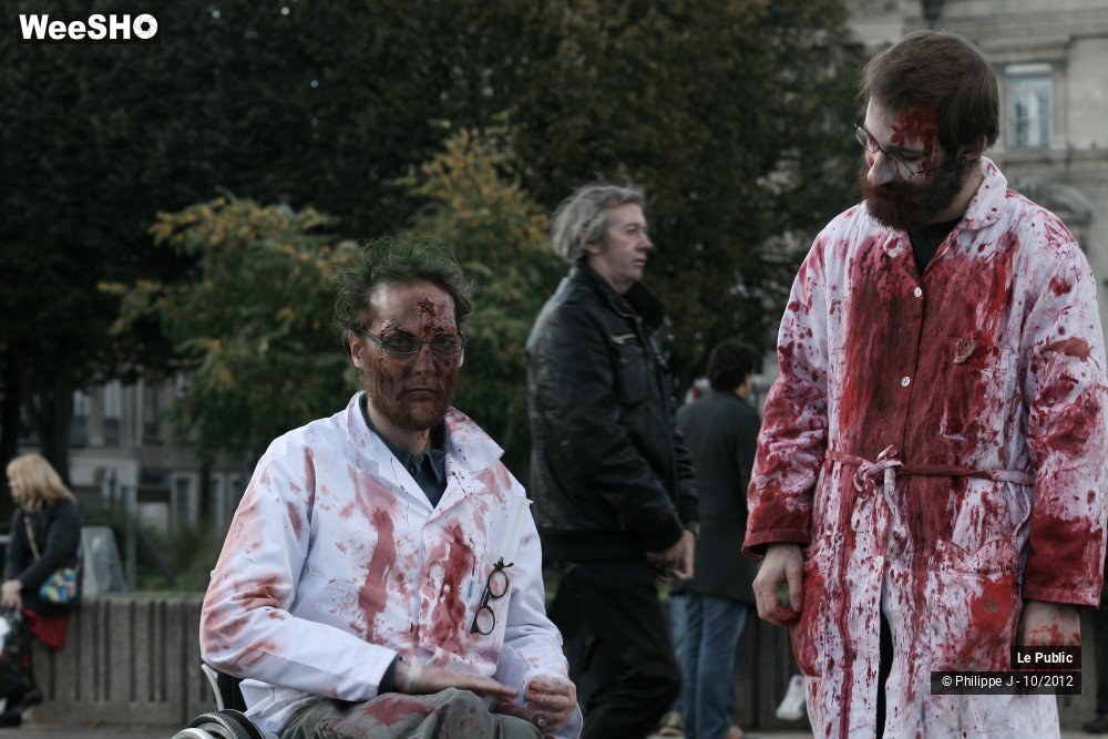 21/49 photos du spectacle Zombie Walk # 1