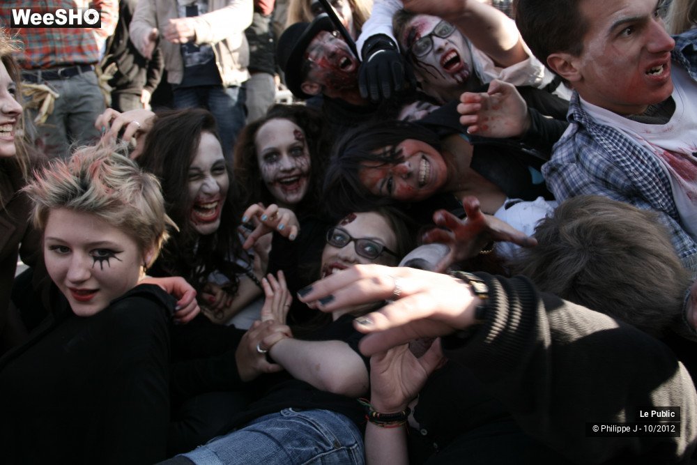 24/49 photos du spectacle Zombie Walk # 1
