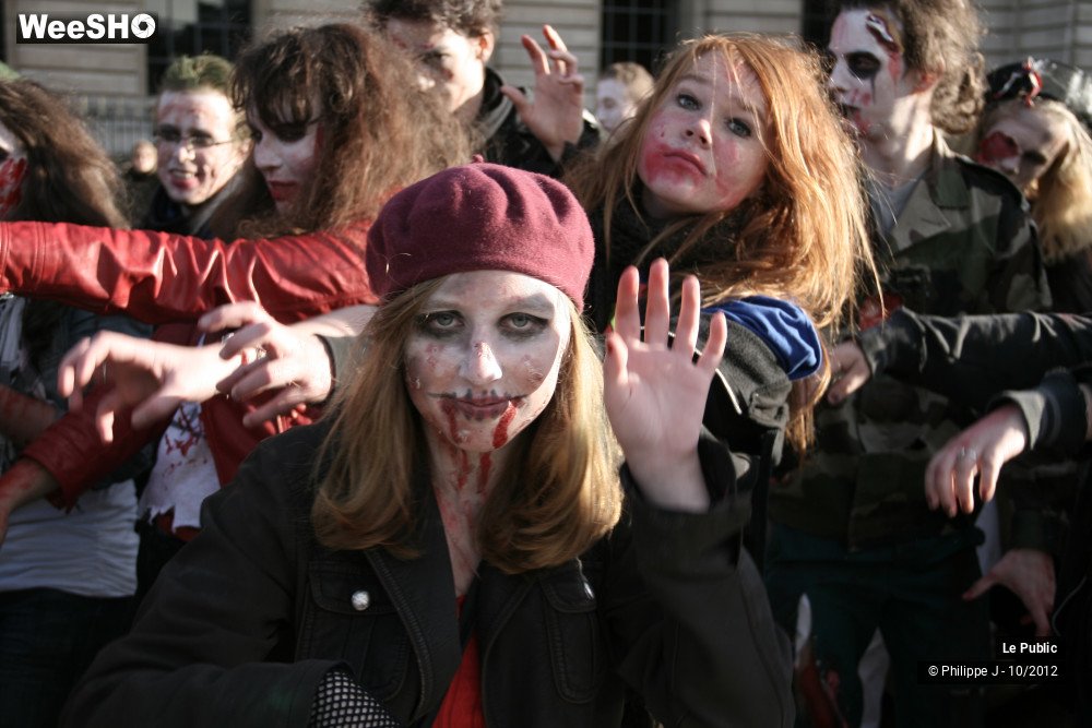 25/49 photos du spectacle Zombie Walk # 1