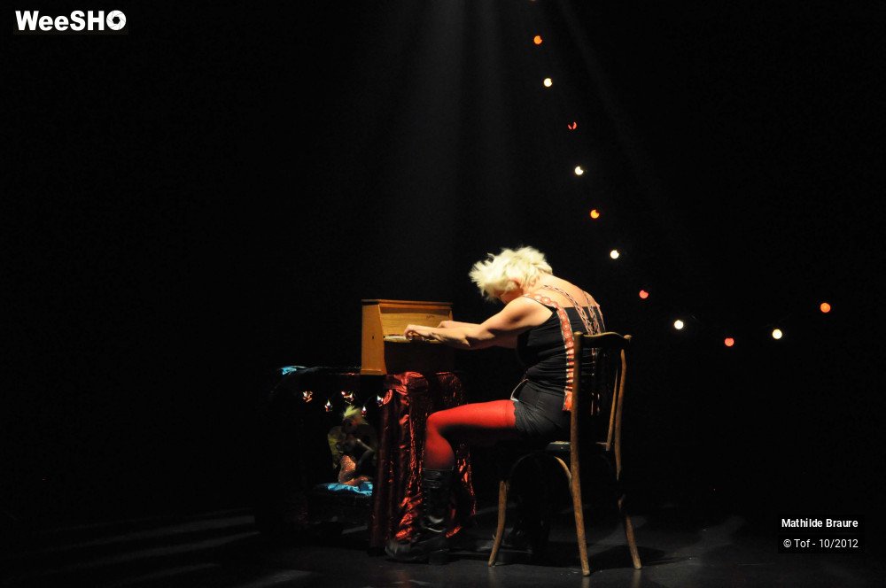 2/48 photos du spectacle Mathilde Braure  