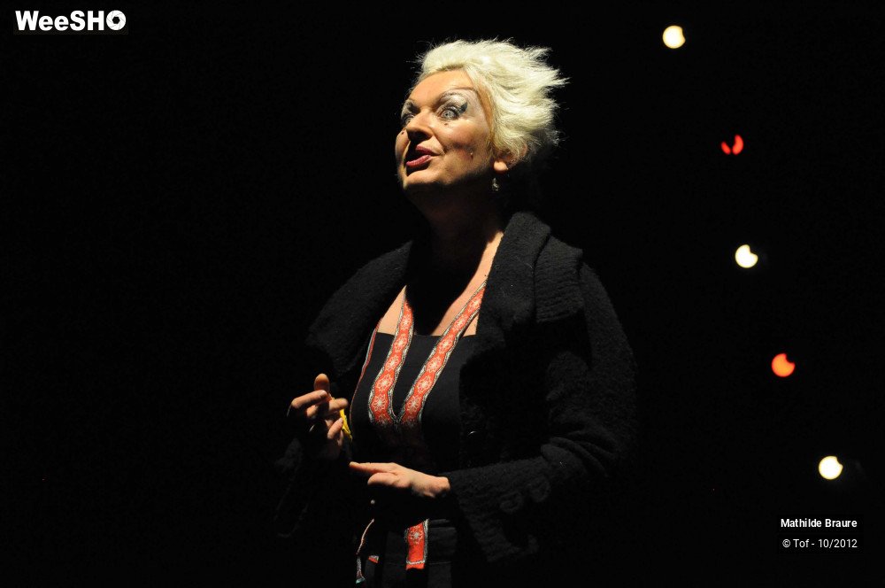 10/48 photos du spectacle Mathilde Braure  