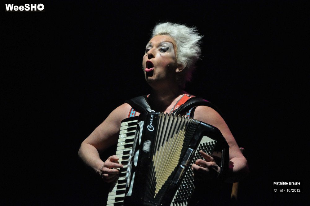 16/48 photos du spectacle Mathilde Braure  