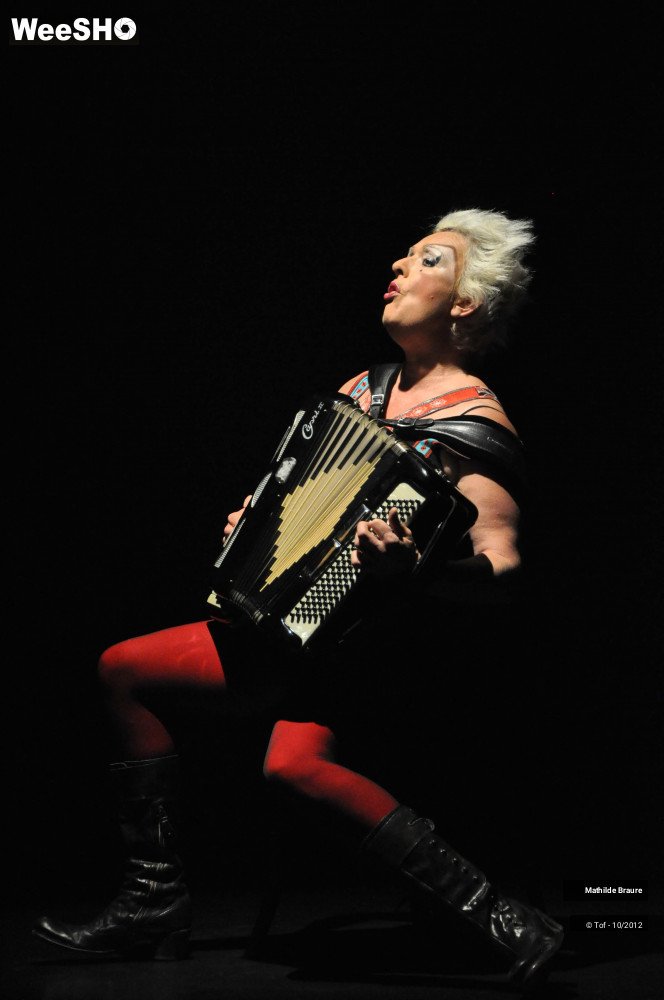 19/48 photos du spectacle Mathilde Braure  