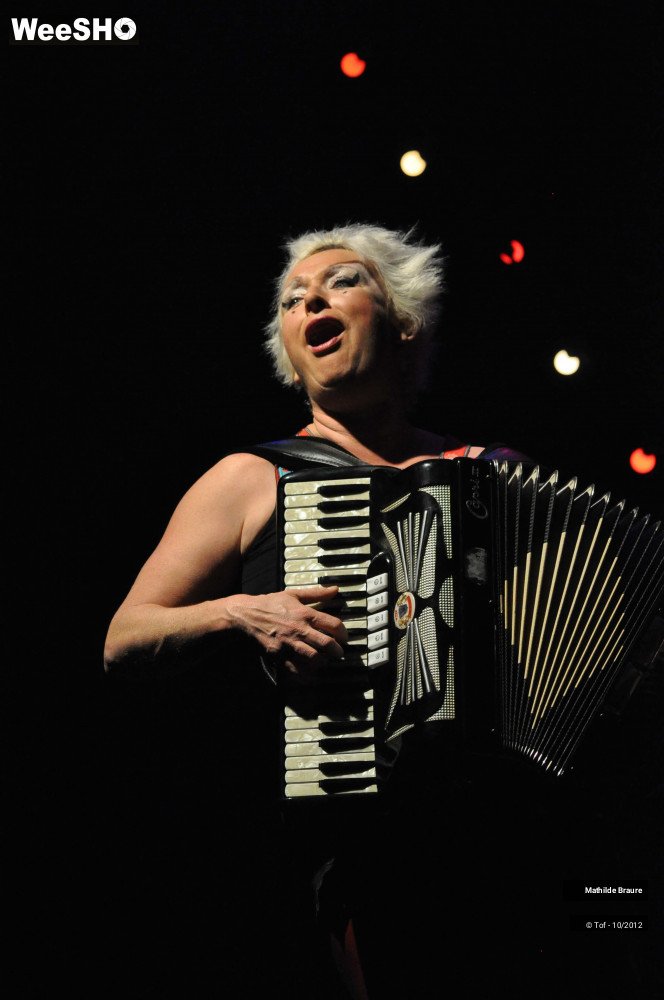 22/48 photos du spectacle Mathilde Braure  