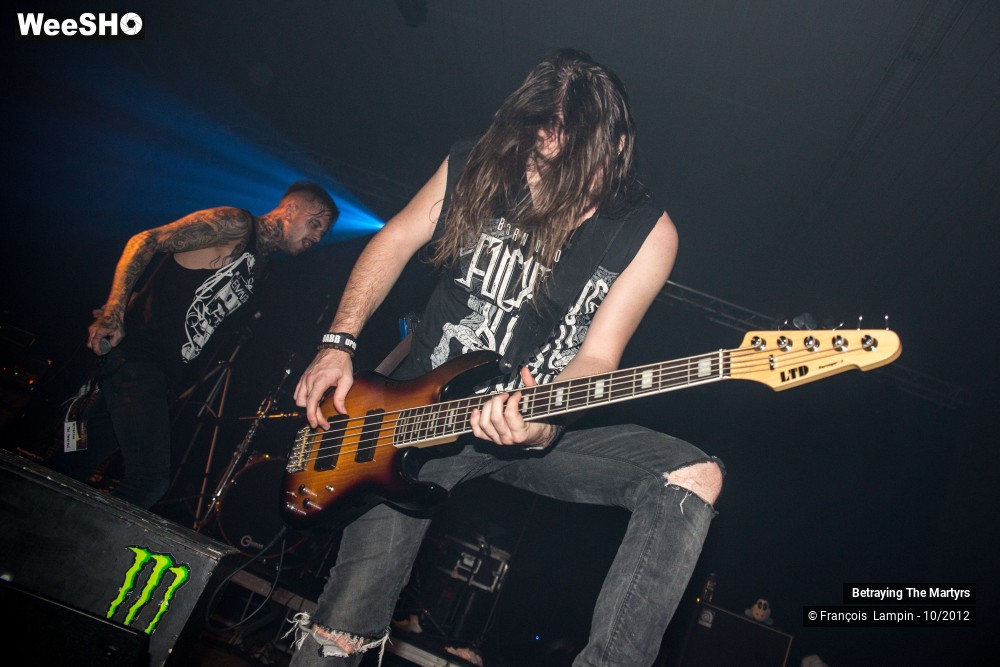 3/50 photos du spectacle Betraying The Martyrs