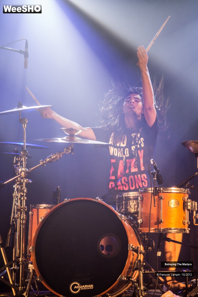 7/50 photos du spectacle Betraying The Martyrs