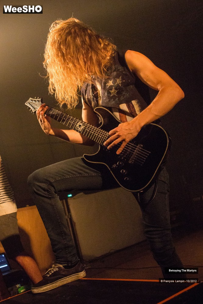 17/50 photos du spectacle Betraying The Martyrs