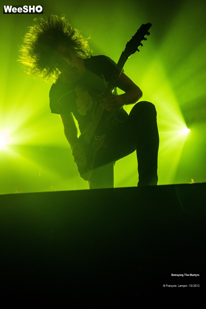 19/50 photos du spectacle Betraying The Martyrs
