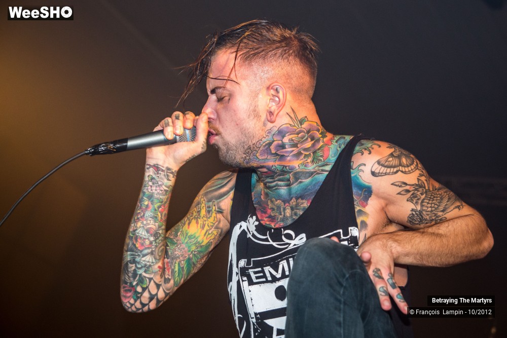 24/50 photos du spectacle Betraying The Martyrs
