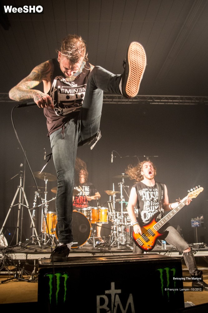 26/50 photos du spectacle Betraying The Martyrs