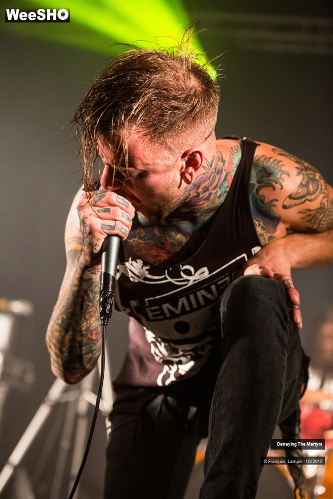 42/50 photos du spectacle Betraying The Martyrs