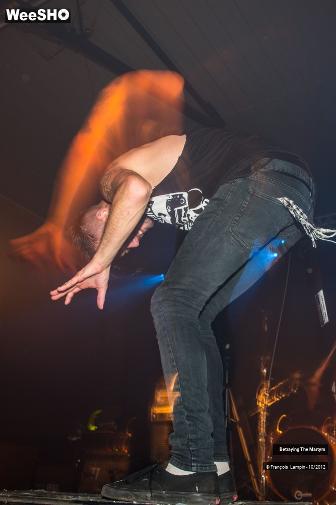 48/50 photos du spectacle Betraying The Martyrs
