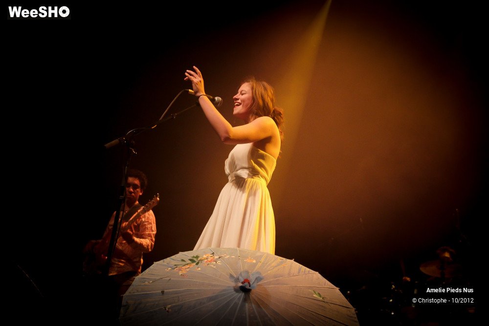 11/35 photos du spectacle Amelie Pieds Nus