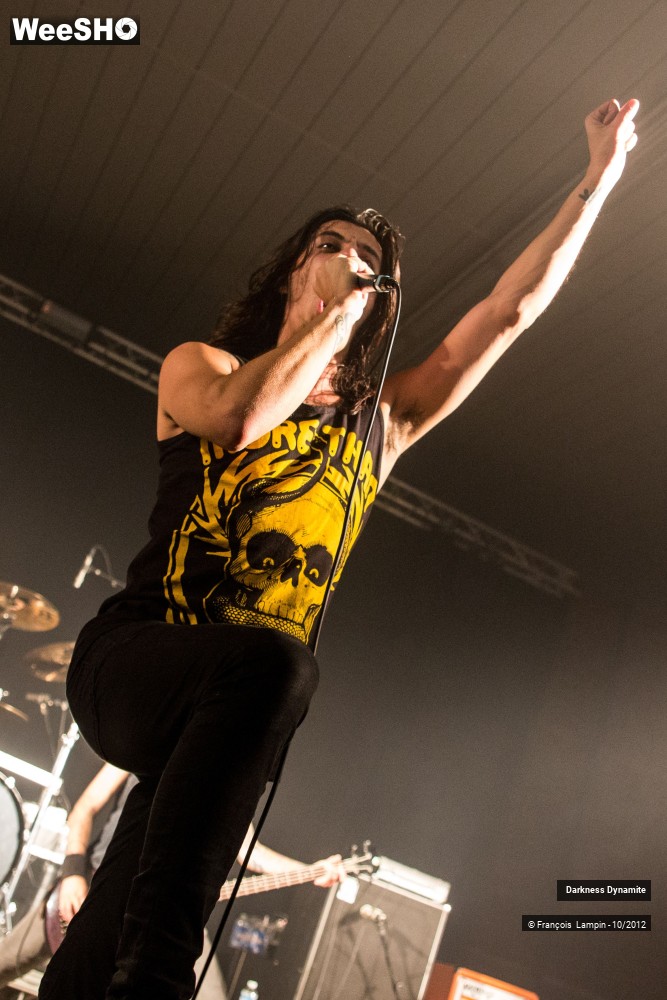 4/37 photos du spectacle Darkness Dynamite