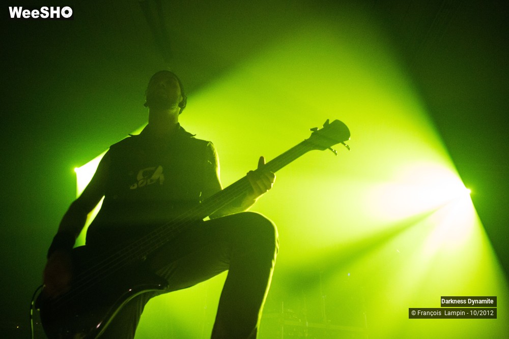 9/37 photos du spectacle Darkness Dynamite