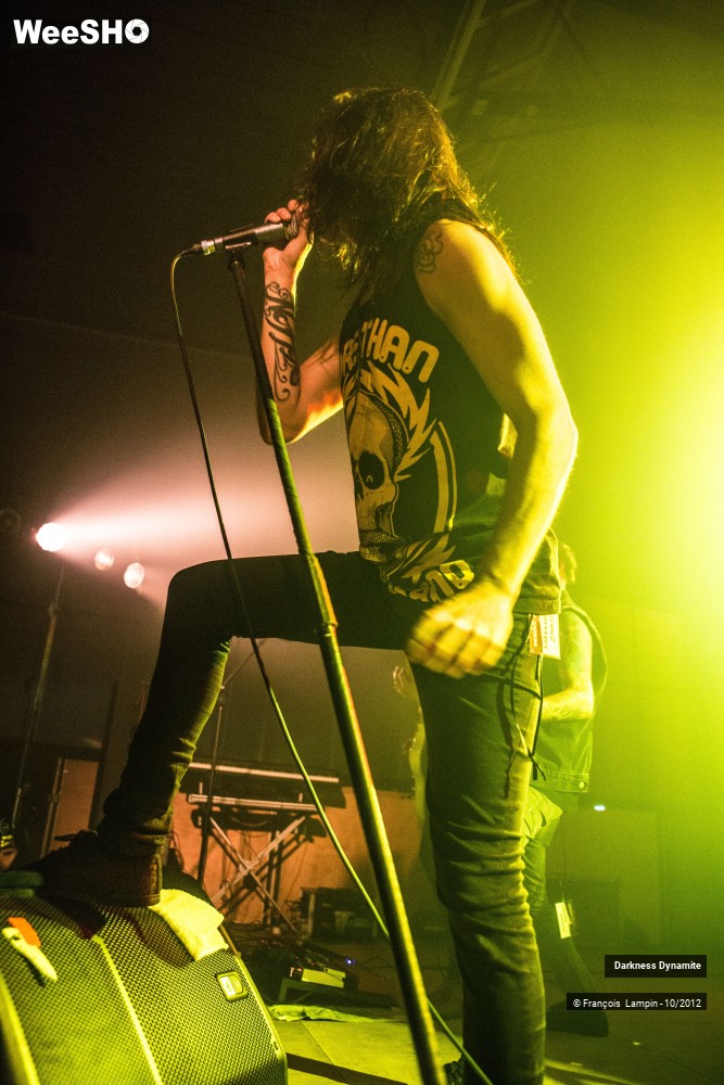 12/37 photos du spectacle Darkness Dynamite