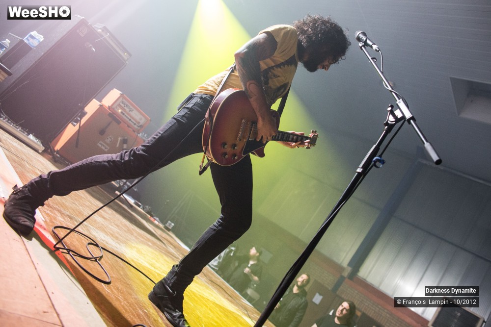 18/37 photos du spectacle Darkness Dynamite