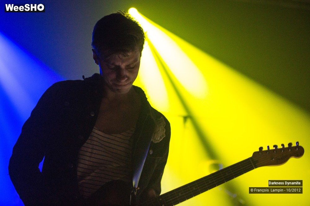 26/37 photos du spectacle Darkness Dynamite