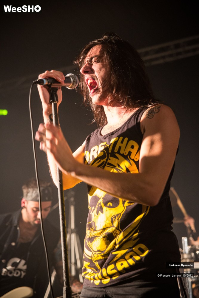 28/37 photos du spectacle Darkness Dynamite