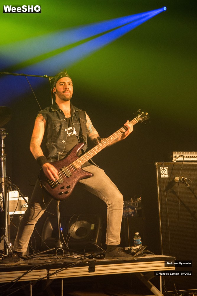 33/37 photos du spectacle Darkness Dynamite