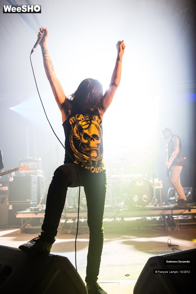 34/37 photos du spectacle Darkness Dynamite