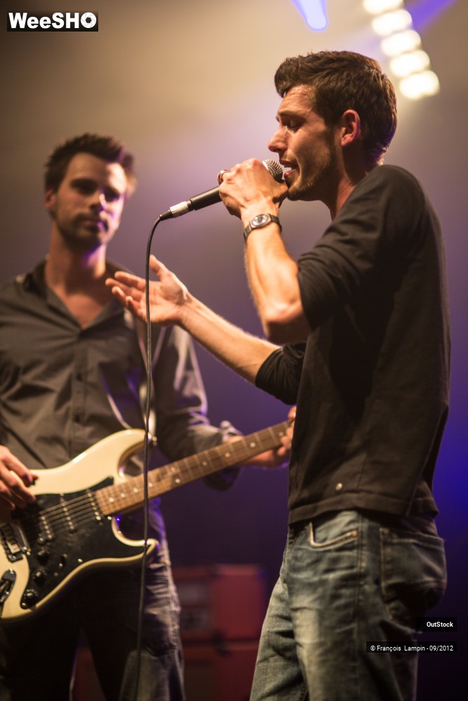 1/12 photos du spectacle OutStock