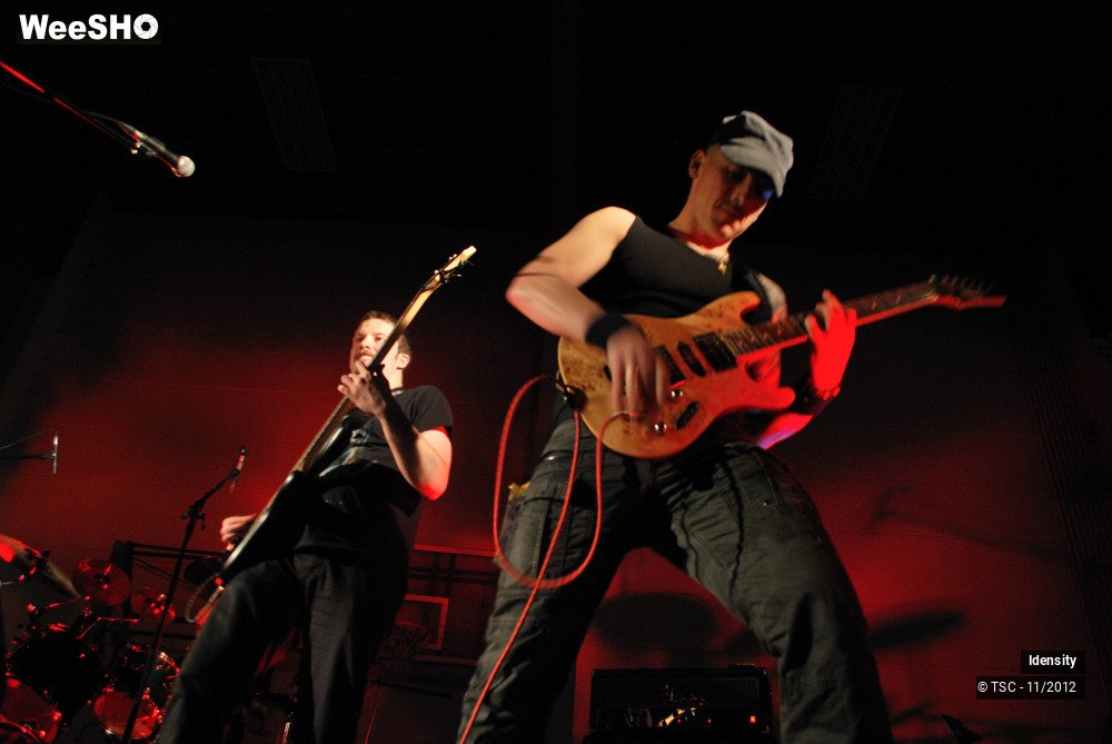 15/27 photos du spectacle Idensity