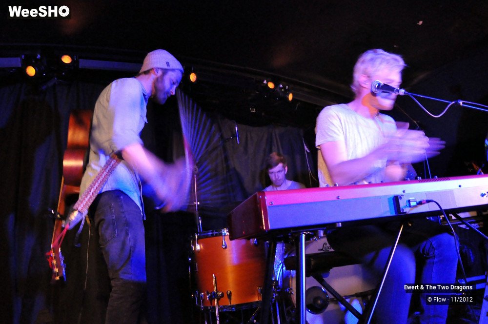 8/28 photos du spectacle Ewert & The Two Dragons
