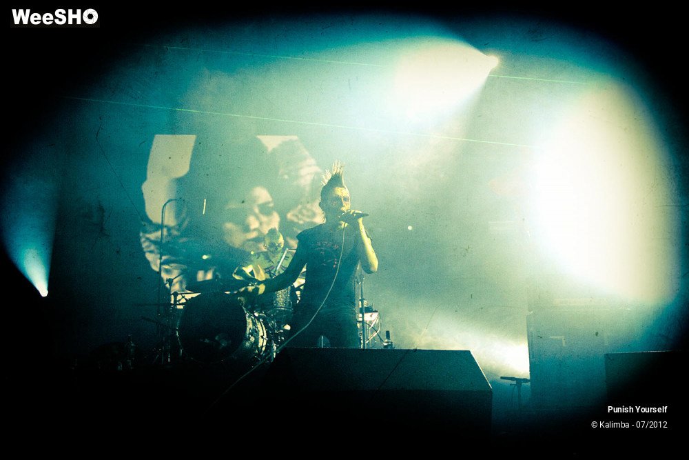 12/14 photos du spectacle Punish Yourself