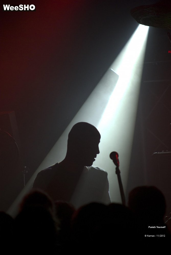 42/42 photos du spectacle Punish Yourself
