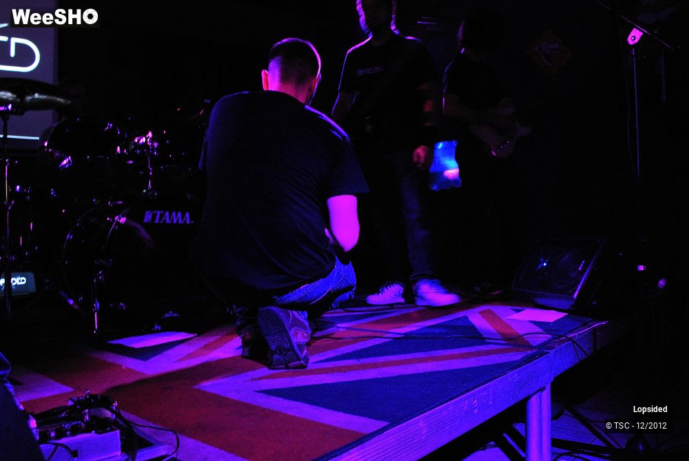 8/13 photos du spectacle Lopsided