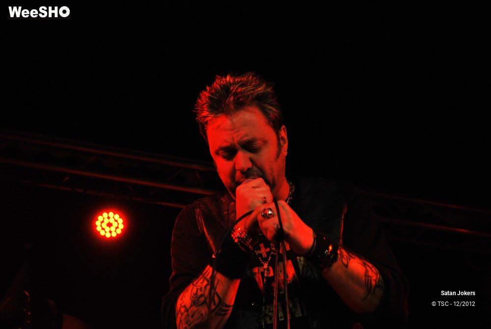15/24 photos du spectacle Satan Jokers