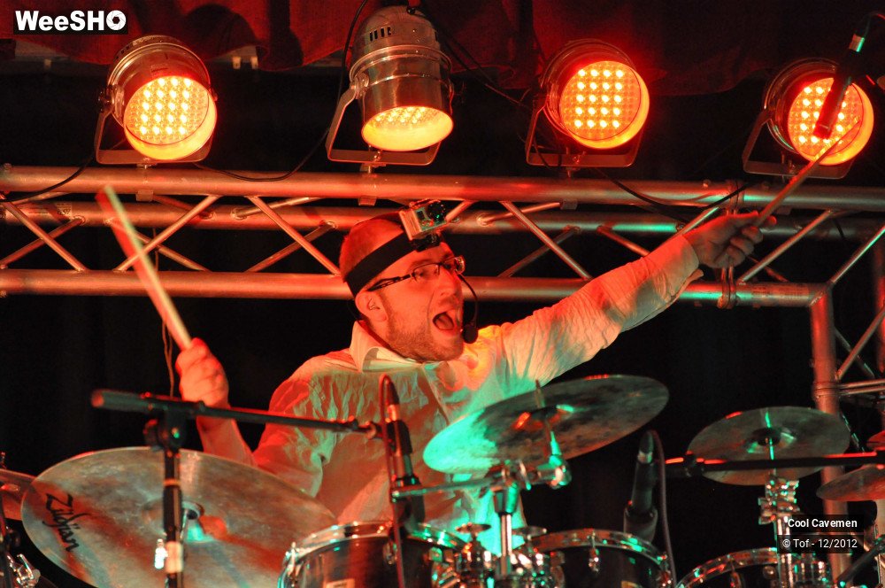 9/23 photos du spectacle Cool Cavemen  