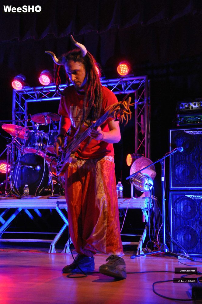 11/23 photos du spectacle Cool Cavemen  