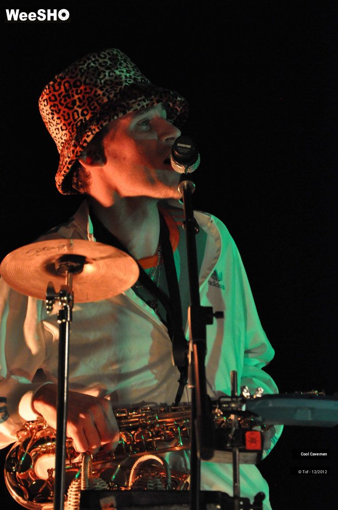 20/23 photos du spectacle Cool Cavemen  