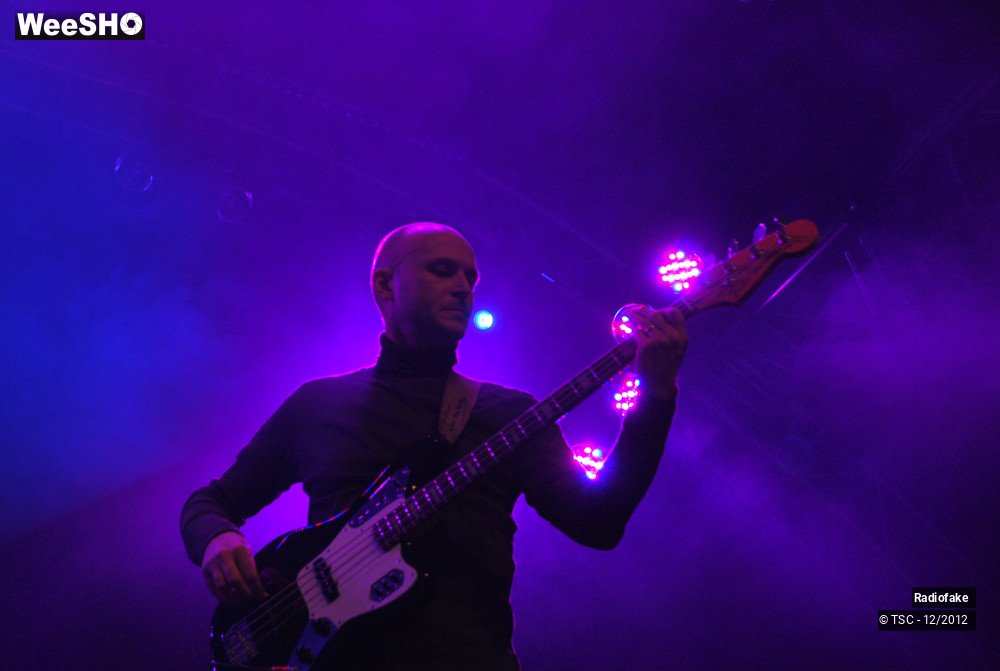 3/10 photos du spectacle Radiofake